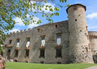 Castle garden view - Castle Wedding Tuscany_